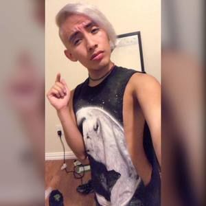 Meet your Posher, Carlos